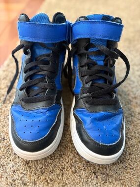 Nike Court Borough Mid 2 Kids Grade School Size 6Y - Game Royal/Black